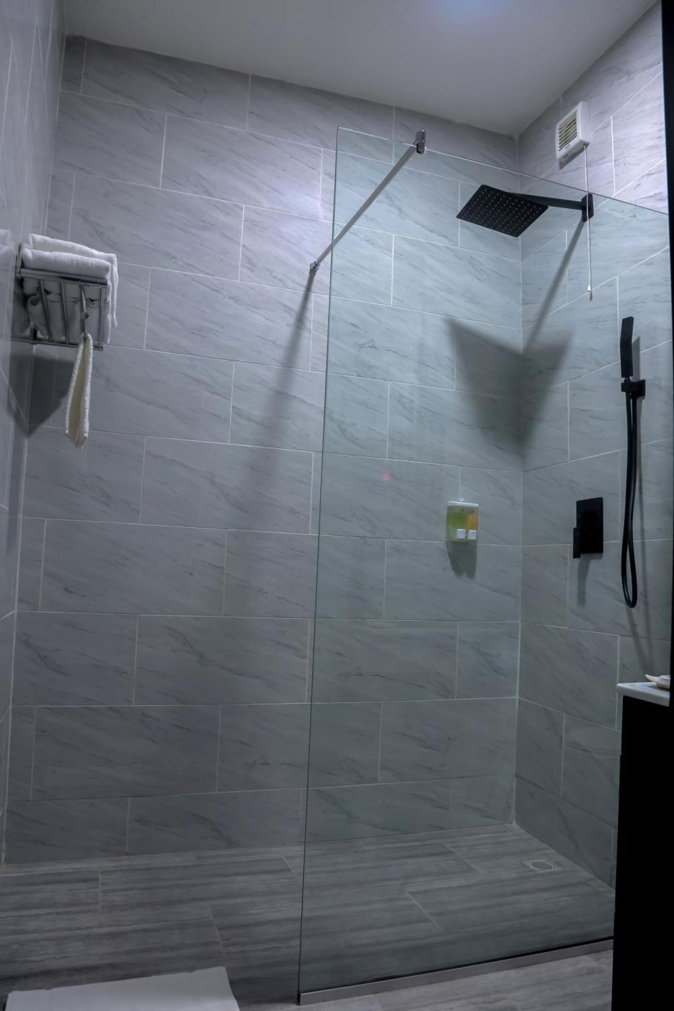 Bon Hotel Ikeja Residence Ngoại thất bức ảnh